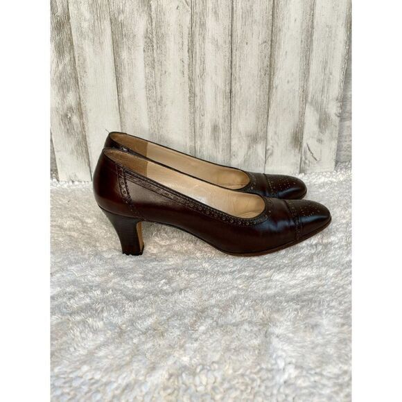 Ferragamo Brown Perforated Spectator Pumps Size 8 AA - Picture 4 of 8